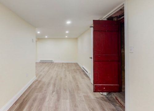 6 Pine Grove St, Milton MA  02186-4314 exterior