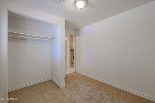 3139 65th Ave, Phoenix AZ 85033-1601 exterior