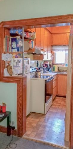 1665 Bay St, Fall River MA 02721-1006 exterior