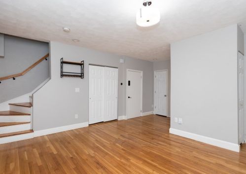 192 Washington Ave, Chelsea MA 02150-3903 exterior