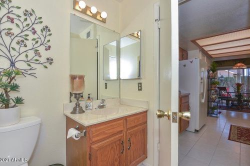 19234 5 St, Phoenix AZ 85040-8707 exterior