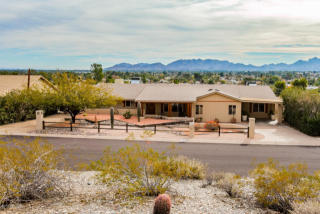 13035 Joan D Arc Ave, Phoenix, AZ 85032-5926