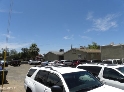 1002 27 Pl, Phoenix AZ 85008-1933 exterior