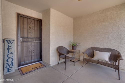 19816 33 Pl, Phoenix AZ 85050-7909 exterior