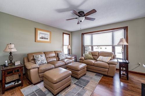 25 Danny Ln, Agawam MA 01001-3529 exterior