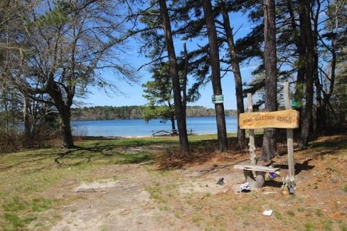 24 Granby Ln, Plymouth, MA 02360-2833