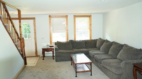 464 Cohannet St, Taunton MA 02780-4523 exterior