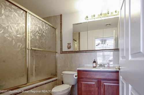 750 Farmingdale Rd, Jackson Twp NJ 08527-4301 exterior