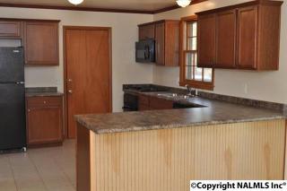 7900 Logan Dr, Huntsville AL  35802-2949 exterior