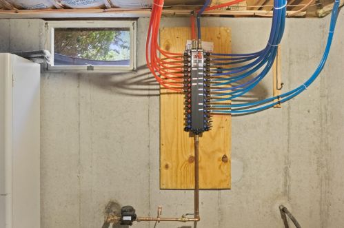 21 Mary Beth Ln, Harwich MA 02645-1326 exterior