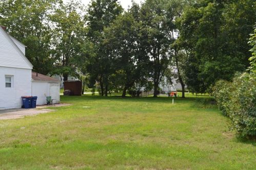 89 Fall Riv Ave, Seekonk MA 02771-5325 exterior