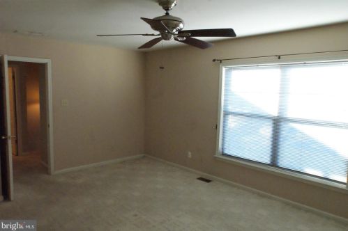 30 Caraway Ct, West Deptford NJ 08086-2407 exterior