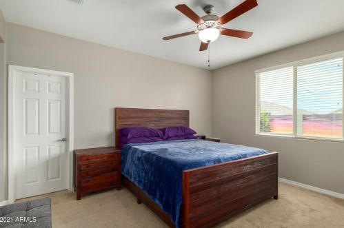 2316 Beautiful Ln, Phoenix AZ 85042-7116 exterior