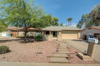 10421 43rd Pl, Phoenix, AZ 85028-4101