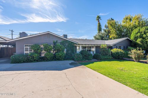 3221 Coolidge St, Phoenix, AZ 85018-3321