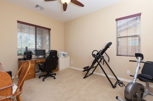 1605 Aloe Vera Dr, Phoenix AZ 85085-8053 exterior