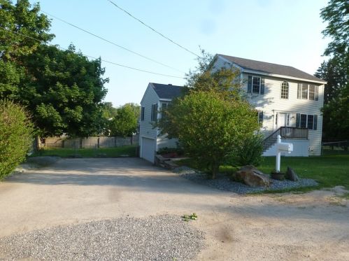 29 Strasburg Rd, Worcester, MA 01607-1632