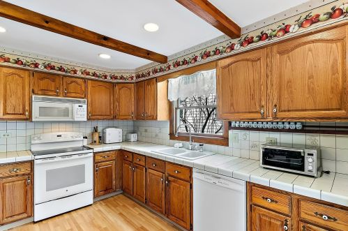 3109 Maple Ave, Forest View IL 60402-1252 exterior