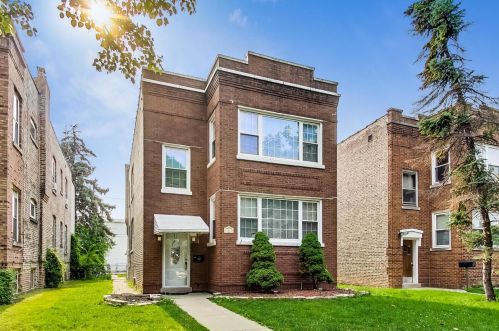 1316 Wisconsin Ave, Forest View, IL 60402-1253