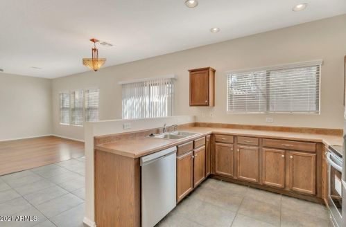 2229 95 Ave, Phoenix AZ 85037-4342 exterior