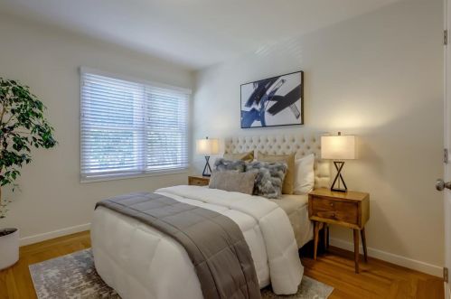 15057 Dewey St, San Leandro CA  94579-1605 exterior