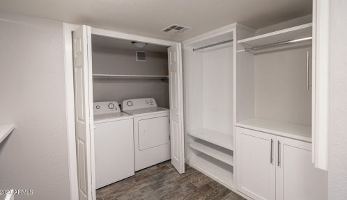 4020 34th St, Phoenix AZ  85018-5010 exterior