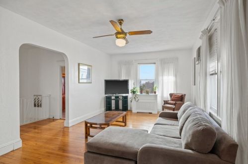 170 Bellingham St, Chelsea MA 02150-3315 exterior