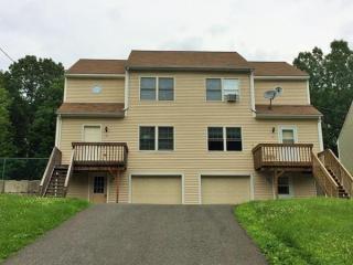 47 Petty Plain Rd, Greenfield MA  01301-3812 exterior