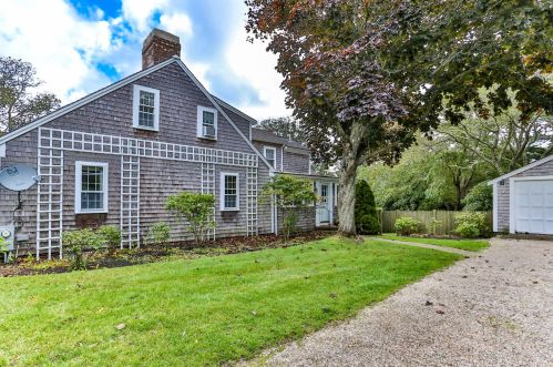 156 Chatham Bars Ave, Chatham MA 02633-2343 exterior