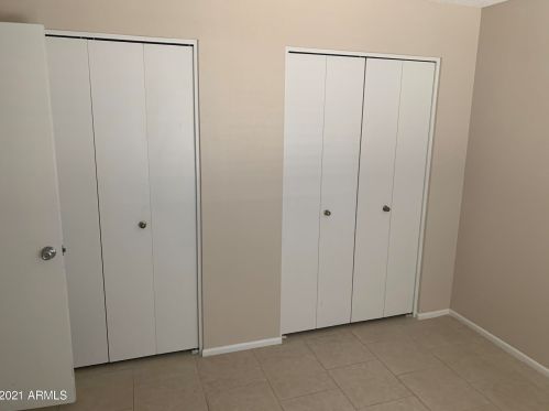 7038 42nd St, Phoenix AZ  85042-8906 exterior