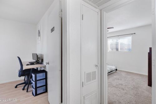 9824 17 Dr, Phoenix AZ 85045-1642 exterior