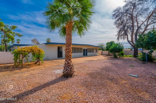 18042 42nd St, Phoenix AZ 85032-2267 exterior