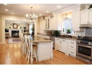 455 Waban Ave, Newton MA  02468-1334 exterior