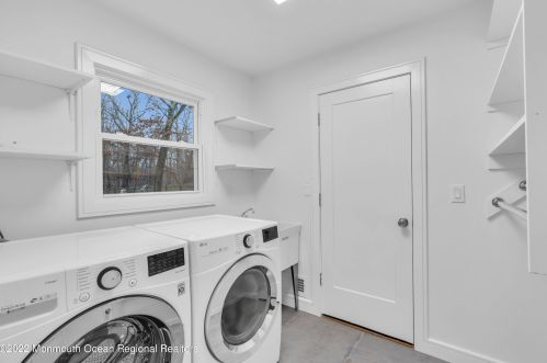 722 Green Valley Rd, Jackson Twp NJ  08527-2942 exterior