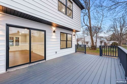 628 Knickerbocker Rd, Cresskill NJ  07626-1023 exterior