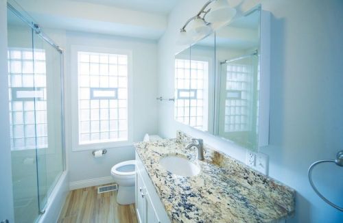 3308 Kenilworth Ave, Forest View IL 60402-1346 exterior