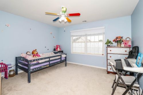 10 Summerhill Ct, Columbus NJ  08022-1970 exterior