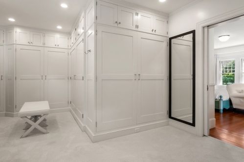 48 Windsor Rd, Newton MA 02468-1505 exterior