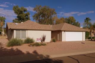 11850 Half Moon Dr, Phoenix, AZ 85044-2211