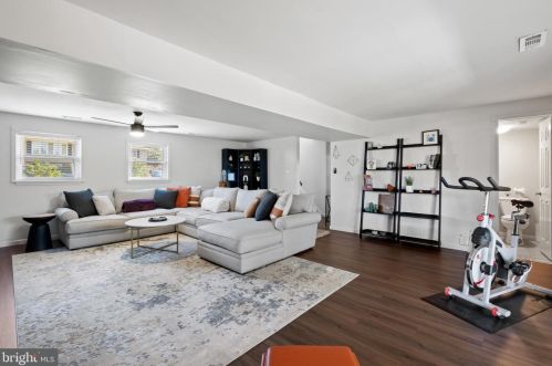 109 Central Ave, West Deptford NJ  08097-1210 exterior