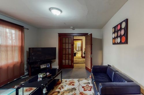 22 Collins St, Peabody MA 01960-1971 exterior