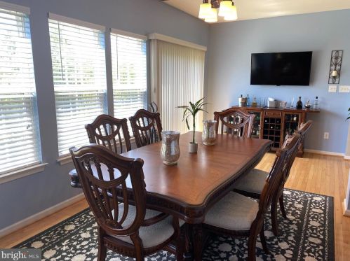 618 Sweetgum Ln, West Deptford NJ  08096-5565 exterior