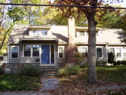 21 Nantucket Rd, Newton, MA 02461-1407