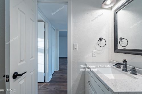 18824 30th St, Phoenix AZ  85050-3412 exterior