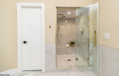 2 Kelsey Farm Rd, Milford NJ 08848-2164 exterior