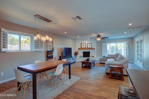 11207 39th St, Phoenix, AZ 85028-2839