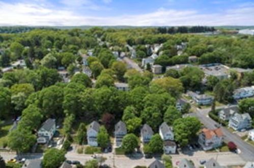 6 Carlstad St, Worcester MA 01607-1508 exterior