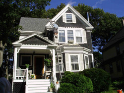 18 Winona St, Newton, MA 02466-1418