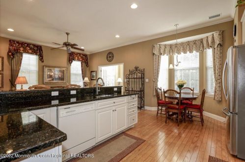 15 Carlisle Dr, Jackson Twp NJ 08527-6304 exterior