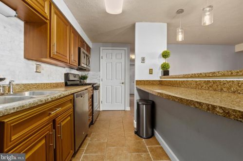 62 Kenwood Dr, Erial NJ 08081-4217 exterior